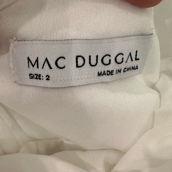 Mac Duggal 20505 Flutter Ruffle Sleeve Tiered Mini Dress Size 2 NWT White - Picture 7 of 7